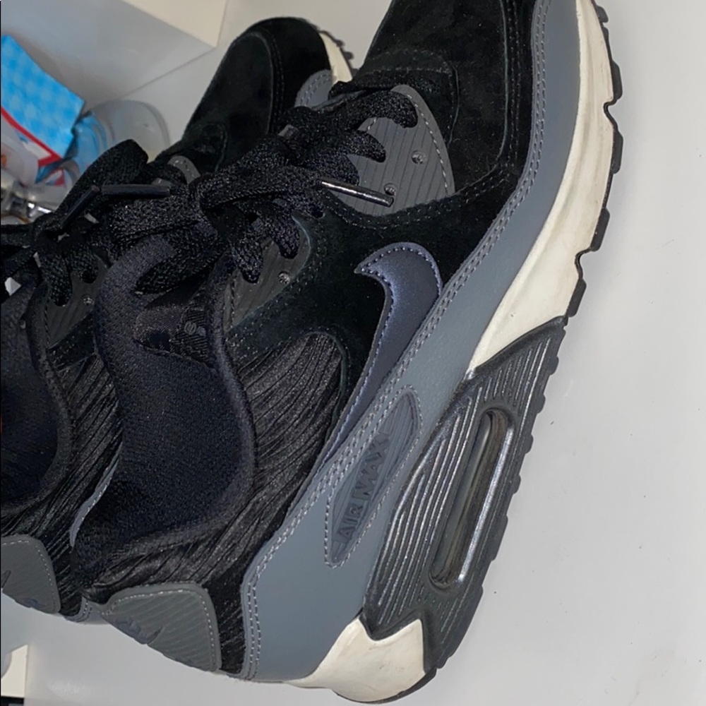 Air max - Picture 3 of 3